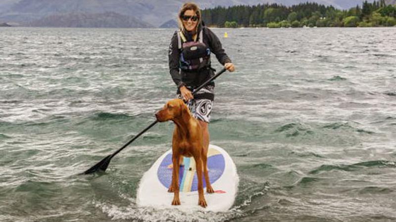 Rent a SUP and explore beautiful Lake Wanaka and all its surroundings.